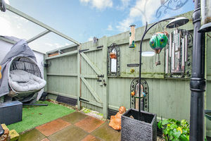 Photo 7- click for photo gallery